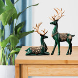 Maxbell 2Pcs Lover Deer Figurines Decors Reindeer Sculptures Xmas Elk Statues Green