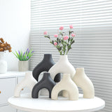 Maxbell Modern Flower Vase Creative Decorative Ceramic Vase for Party Desk Home White Small