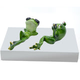 Maxbell 2 Pieces Funny Couple Frog Figurines Animal Statue Resin Desktop Decoration