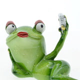 Maxbell 2 Pieces Funny Couple Frog Figurines Animal Statue Resin Desktop Decoration