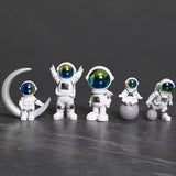 Maxbell Astronaut Figure Spaceman Sculpture Resin Statue Ornament for Office Party 5pcs