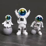 Maxbell Astronaut Figure Spaceman Sculpture Resin Statue Ornament for Office Party 3pcs
