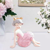 Maxbell Modern Girl Statue Ornament Craft Desk for Birthday Gift Office Rack StyleC