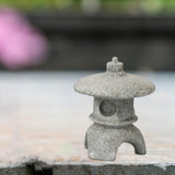 Maxbell Maxbell Pagoda Lantern Statue Garden Figurine Ornament for Patio Lawn Decoration 4cmx4cmx4.8cm