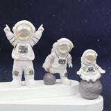 Maxbell 3Pcs Astronaut Statues Cake Toppers Figurines for Windowsills Crafts Decor White