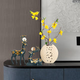 Maxbell 2 Pieces Reindeer Figurine Resin Craft Deer Statue for Cabinet Bedroom Decor Green