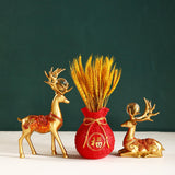 Maxbell Reindeer Figurines Resin Table Cabinet Bag Statue Vase for Gift Office Party Red Vase