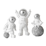 Maxbell 3 Pieces Modern Spaceman Figurines Astronaut Statue for Office Bedroom Table Argent