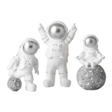 Maxbell 3 Pieces Modern Spaceman Figurines Astronaut Statue for Office Bedroom Table Argent