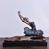 Maxbell European Style Ballet Dancer Figurine Gift Resin for Entrance Shelf Garden A