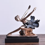 Maxbell European Style Ballet Dancer Figurine Gift Resin for Entrance Shelf Garden A