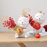Maxbell Lucky Cat Figurine Resin Statue Wealth Sculpture Feng Shui for Shelf Decor Aureate