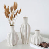 Maxbell Ceramic Flowers Vase Flower Container Flowerpot for Desktop Cabinet Decor M