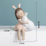 Maxbell Creative Girl Figurine Ornament Sculpture Art for Wedding Decor white