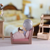 Maxbell Resin Couple Ornament Grandma Grandpa Figurine for Indoor Outdoor Decor