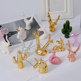 Maxbell Reindeer Figurines Electroplating Deer Statues for Home Shelf Decoration 11.5cmx10.8cm