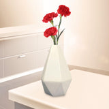 Maxbell Flower Vase Decorative Porcelain Vase for Table Centerpieces Bar Anniversary White