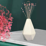 Maxbell Flower Vase Decorative Porcelain Vase for Table Centerpieces Bar Anniversary White
