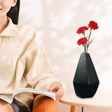 Maxbell Flower Vase Decorative Porcelain Vase for Table Centerpieces Bar Anniversary Black