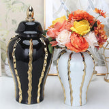 Maxbell Porcelain Ginger Jar with Lid Glossy Ceramic Flower Vase Floral Arrangement