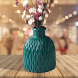 Maxbell Flower Vase Gift Art Crafts Plastic Vase for Centerpiece Desktop Living Room Blue