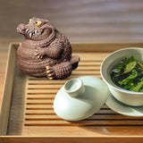 Maxbell Crocodile Statue Tea Pet Ornament for Cabinet Tea Decoration Tea Accessories Purple