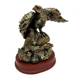 Maxbell Resin Figurine Desk Artwork Home Decor Eagle Statue for Cafe Party Bookshelf