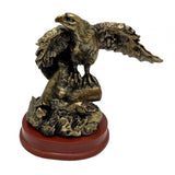 Maxbell Resin Figurine Desk Artwork Home Decor Eagle Statue for Cafe Party Bookshelf
