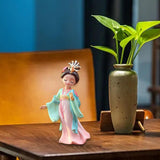 Maxbell Chinese Beauty Statue Table Centerpiece Ornament for Holidays Cafe Bookshelf Yang Guifei