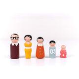Maxbell Set of 5Pcs Wooden Peg Dolls People Peg Dolls Wooden Family DIY Crafts Cake Topper