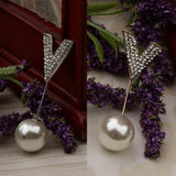 Maxbell Elegant Men Women Rhinestone Paved V Shaped Pearl Stick Collar Pins Gold