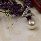 Maxbell Elegant Men Women Rhinestone Paved V Shaped Pearl Stick Collar Pins Gold