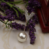 Maxbell Elegant Men Women Rhinestone Paved V Shaped Pearl Stick Collar Pins Gold