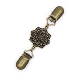 Maxbell 2x Vintage Sweater Shawl Clips Cardigan for Women Girls wearing Gift Dresses