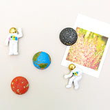 Maxbell Novelty Refrigerator Magnets Waving Astronaut Astronaut for Kitchen Argent