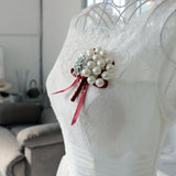 Max Wedding Boutonniere Corsage Bride Groom Pearl Flower Lapel Pins Wine Red