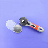Max 5 Pieces Rotary Cutter Blades with Case Fabric Cutter Circular Blades 60mm
