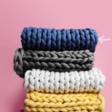 Maxbell Chunky Yarn Hand Knit Yarn Washable for Pet Bed Arm Knitted Blanket Craft Dark Blue