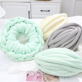 Maxbell Chunky Wool Yarn Filling Soft Knitting for Scarf Sweater Bed Fence Crochet milk white