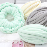 Maxbell Chunky Wool Yarn Filling Soft Knitting for Scarf Sweater Bed Fence Crochet light green