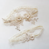 Maxbell 2 Pieces Bridal Garter Wedding Garter Flower Pattern for Birthday Banquet Beige