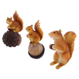 Max Mini Squirrel Figurines Lawn Ornament Animal Statues Garden Art Decor 19cm