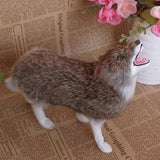 Max Plastic Animal Model Figurines for Kids Gift Home Decor Howling Wolf Brown