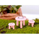 Max Resin Craft Miniature Chairs Figurine Micro Landscape Pink Smiling Face L