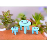 Max Resin Craft Miniature Chairs Figurine Micro Landscape Blue Smiling Face S