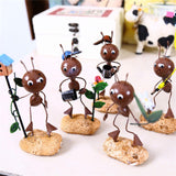 Ant Figurine Statue Home Office Desktop Decor Ornaments Spade