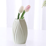 Maxbell Table White Porcelain Vase Flower Vase Handmade Decorative Shooting Props A