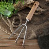 Maxbell Multifunctional Gardening Tool Manual Hand Weeding Removal for Courtyard Rake
