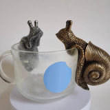 Maxbell Climbing Snail Statue Decorative Collectible for Home Indoor Decoration
