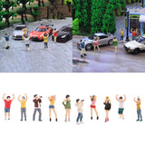 Max 5pcs 1:64 Resin Figures The Playing Field People Group for Micro-Scenes A